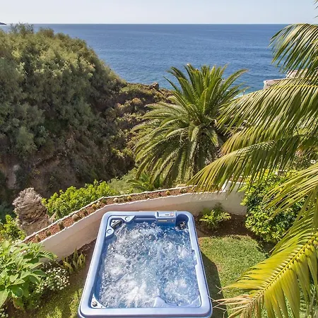 Villa In Protected Space In Front Of The Sea Los Realejos